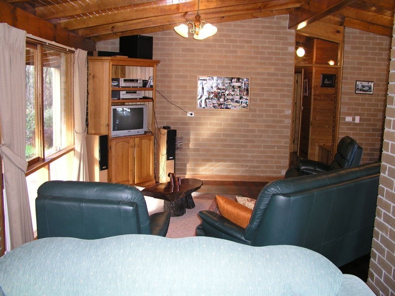 55 Wallaby Court, Garfield North VIC 3814