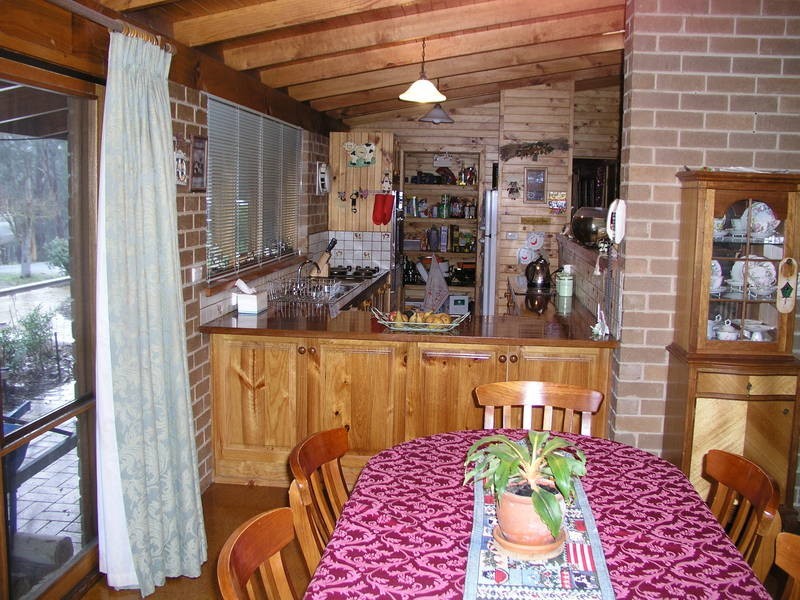 55 Wallaby Court, Garfield North VIC 3814