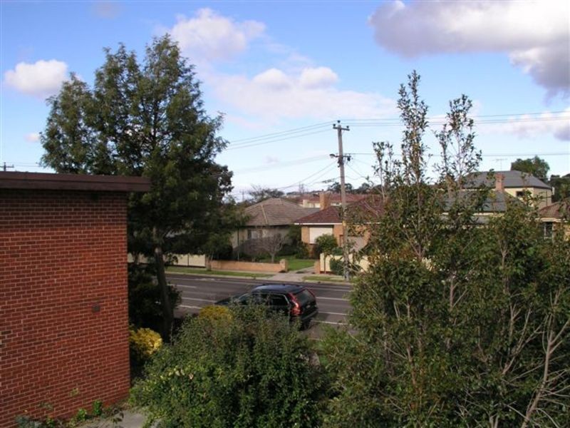 2/40 Middle Road, Maribyrnong VIC 3032