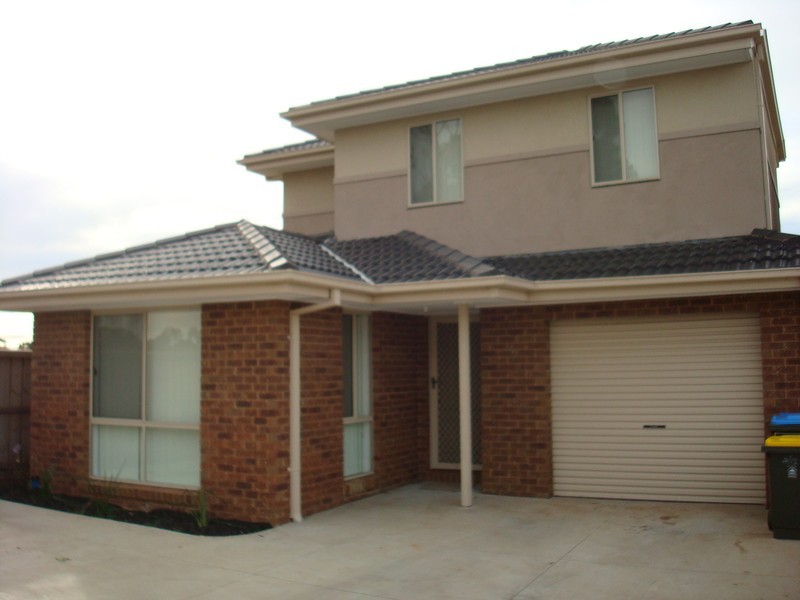 4/12 Mingos Street, Werribee VIC 3030