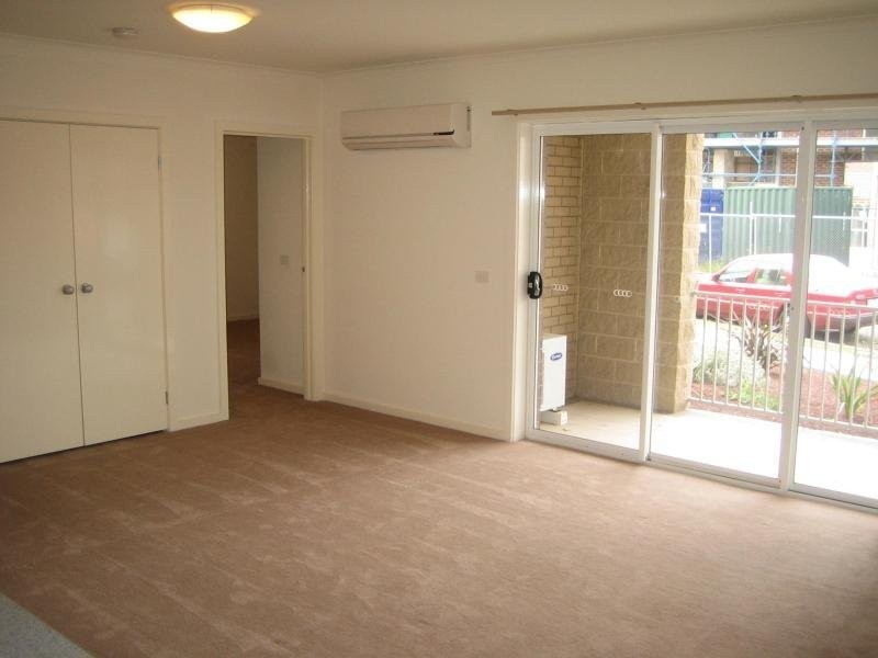 16/4 Woiwurung Crescent, Coburg VIC 3058