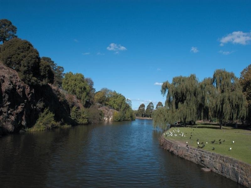 16/4 Woiwurung Crescent, Coburg VIC 3058