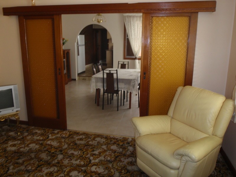 8 Roseberry Street, Ascot Vale VIC 3032