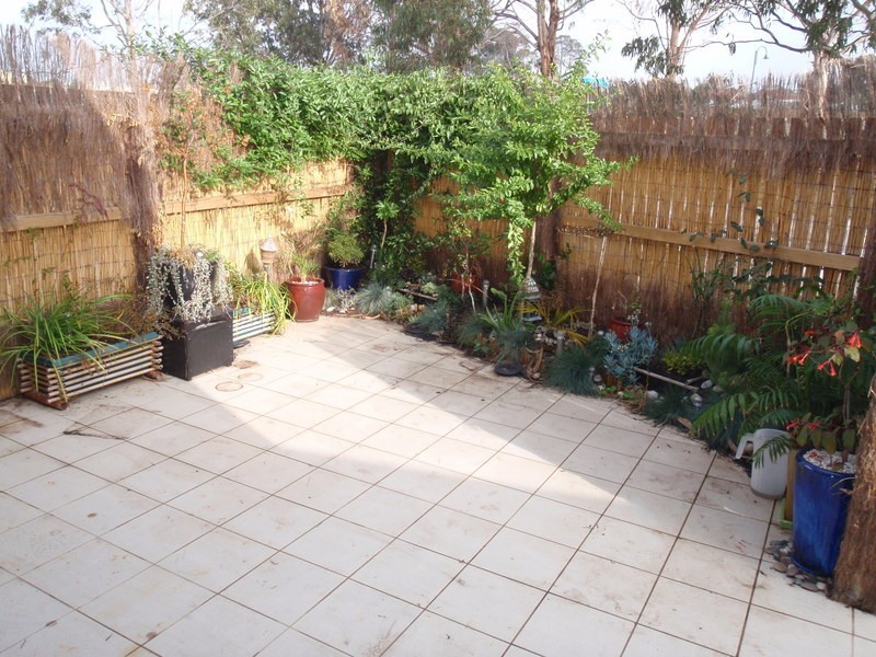 12/8 Crefden Street, Maidstone VIC 3012