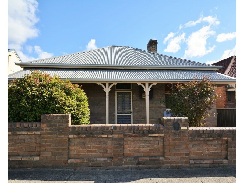 52 Tank Street, Lithgow NSW 2790