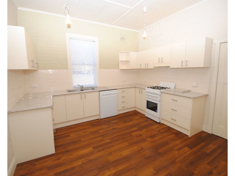 18 Guy Street, Lithgow NSW 2790