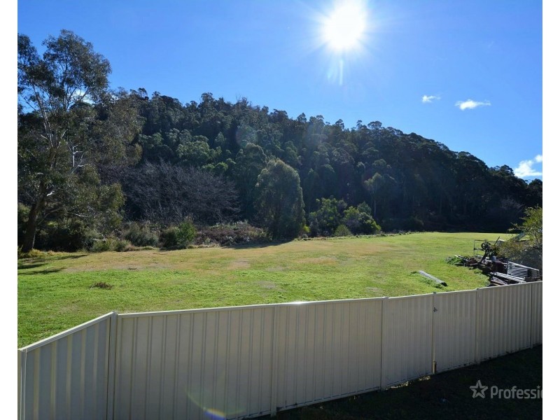 144 Bells Road, Lithgow NSW 2790