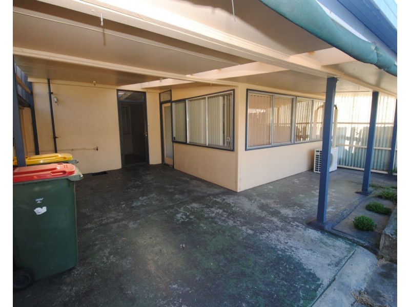 37 Read Avenue, Lithgow NSW 2790