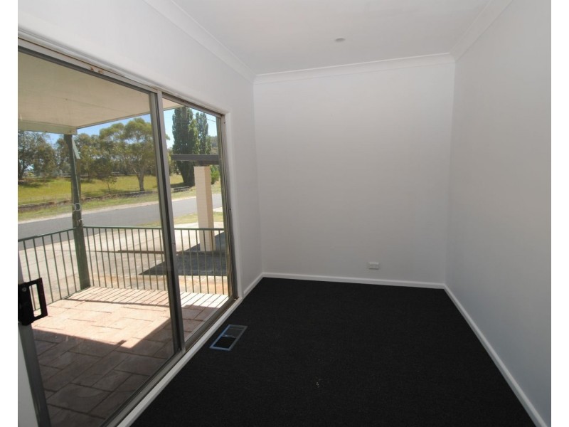 108 Sandford Avenue, Lithgow NSW 2790