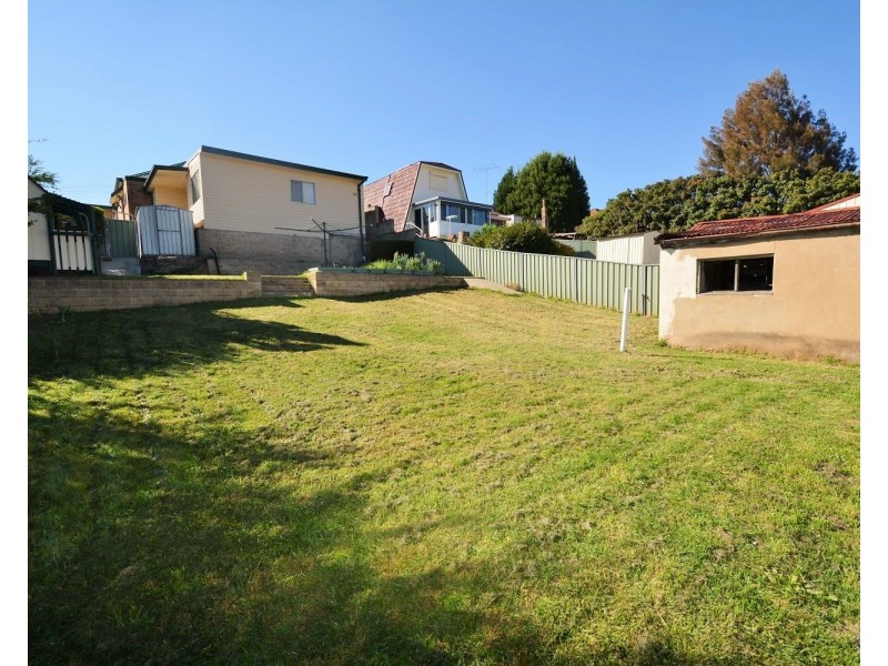 14 Ferro Street, Lithgow NSW 2790