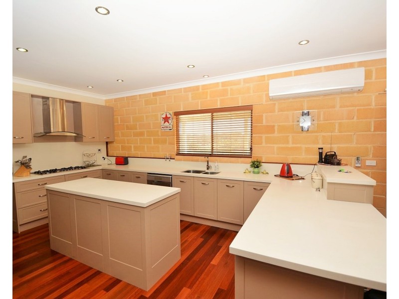 16 Union Street, Portland NSW 2847