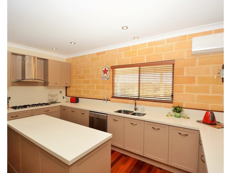 16 Union Street, Portland NSW 2847