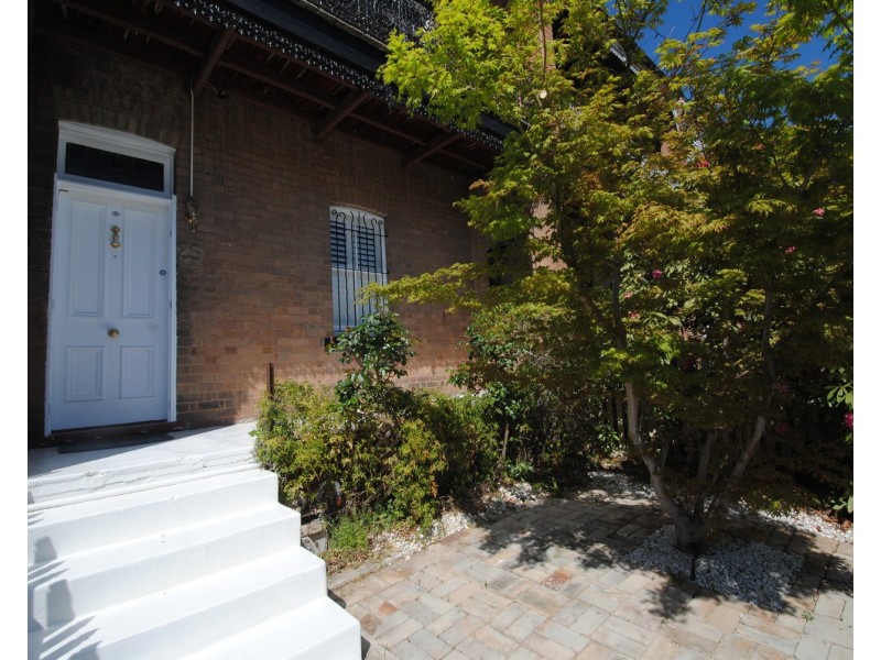 25 Waratah Street, Lithgow NSW 2790