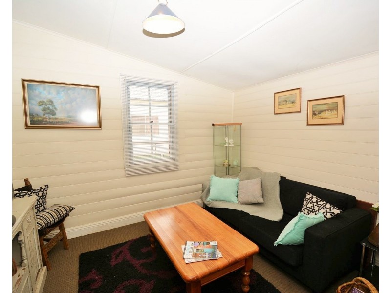 85 Coalbrook Street, Lithgow NSW 2790