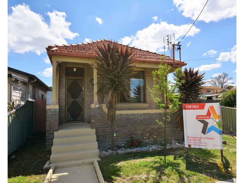 24 Academy Street, Lithgow NSW 2790