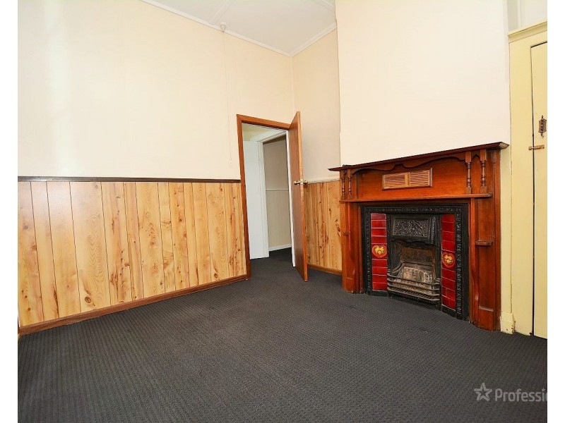 75 Calero Street, Lithgow NSW 2790