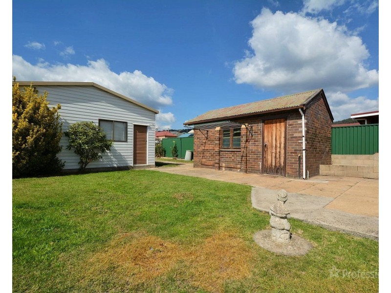 75 Calero Street, Lithgow NSW 2790