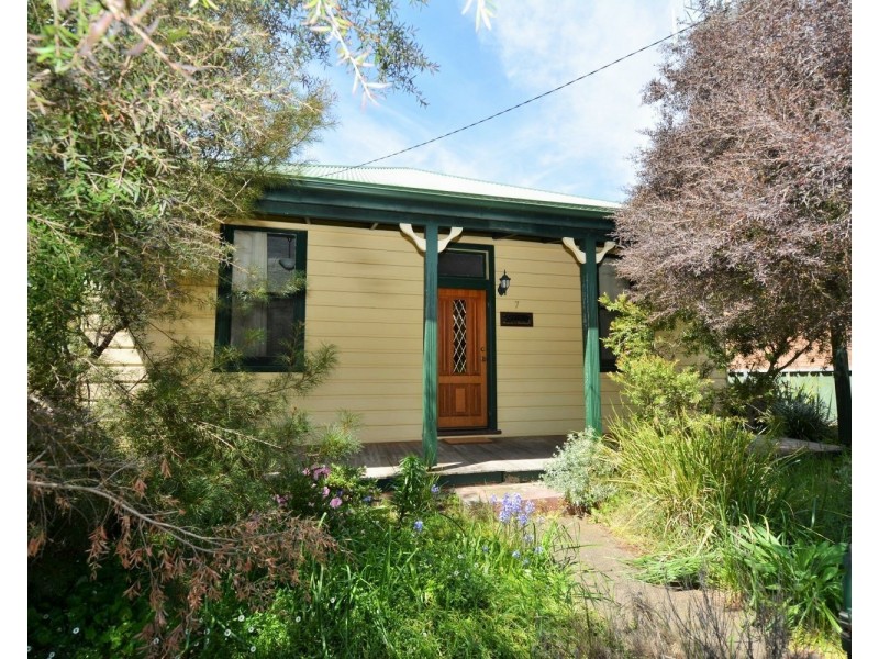 7 Roy Street, Lithgow NSW 2790