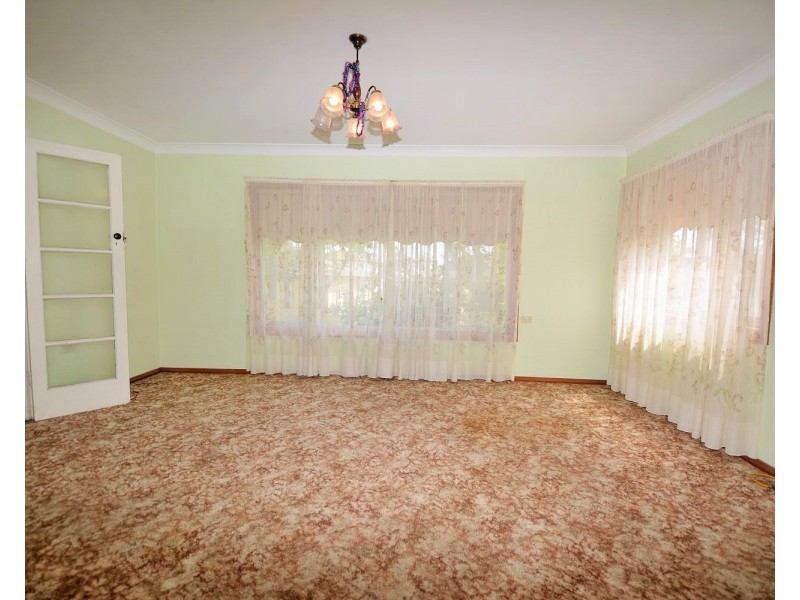 12 Suvla Street, Lithgow NSW 2790