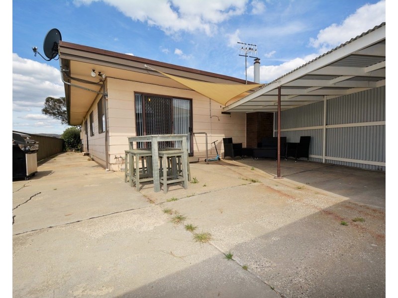 1 Commens Street, Wallerawang NSW 2845