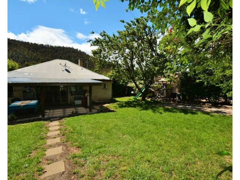 138 Macauley Street, Lithgow NSW 2790
