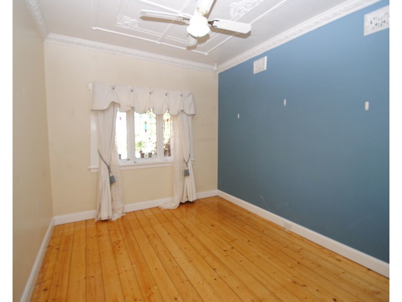 13 Padley Street, Lithgow NSW 2790