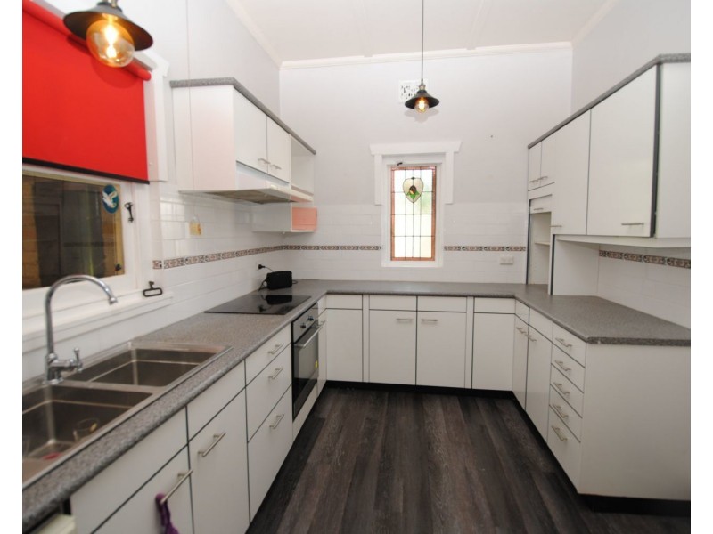 13 Padley Street, Lithgow NSW 2790