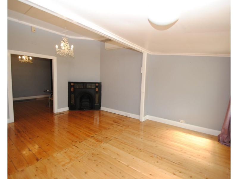 13 Padley Street, Lithgow NSW 2790