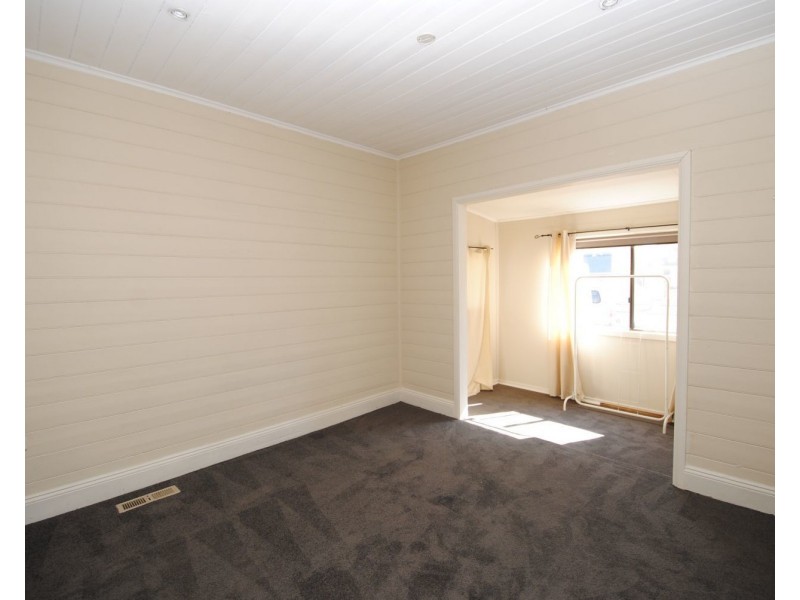 19 John Street, Lithgow NSW 2790