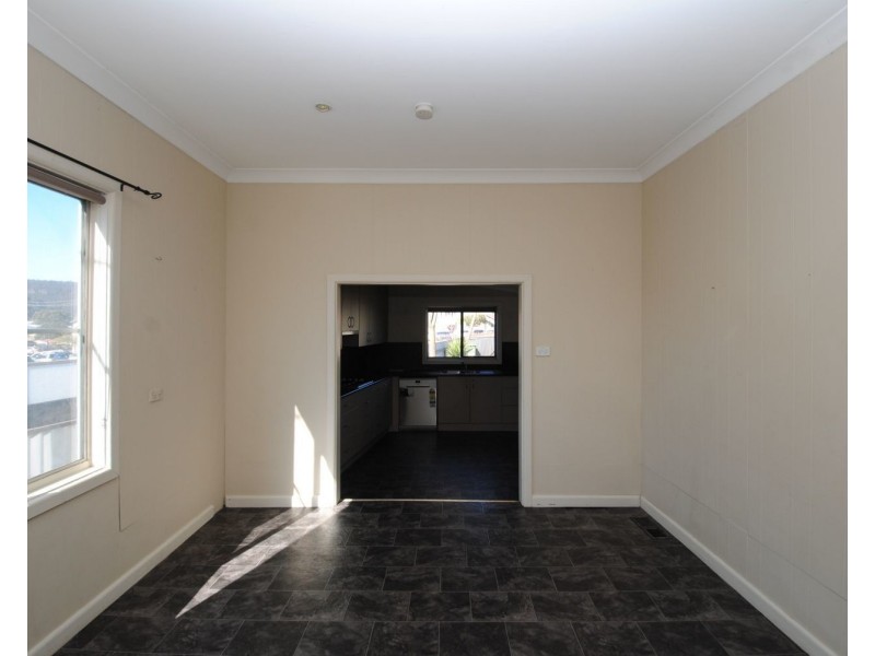 19 John Street, Lithgow NSW 2790