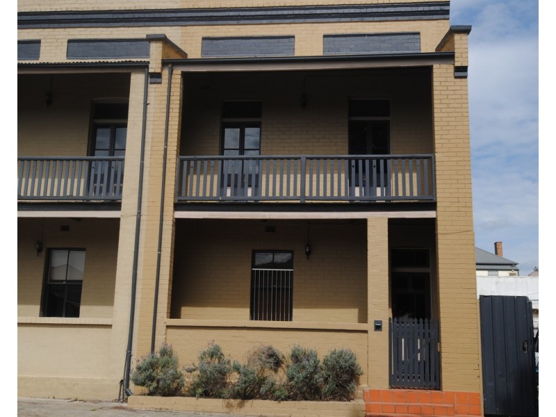 11 Gray Street, Lithgow NSW 2790