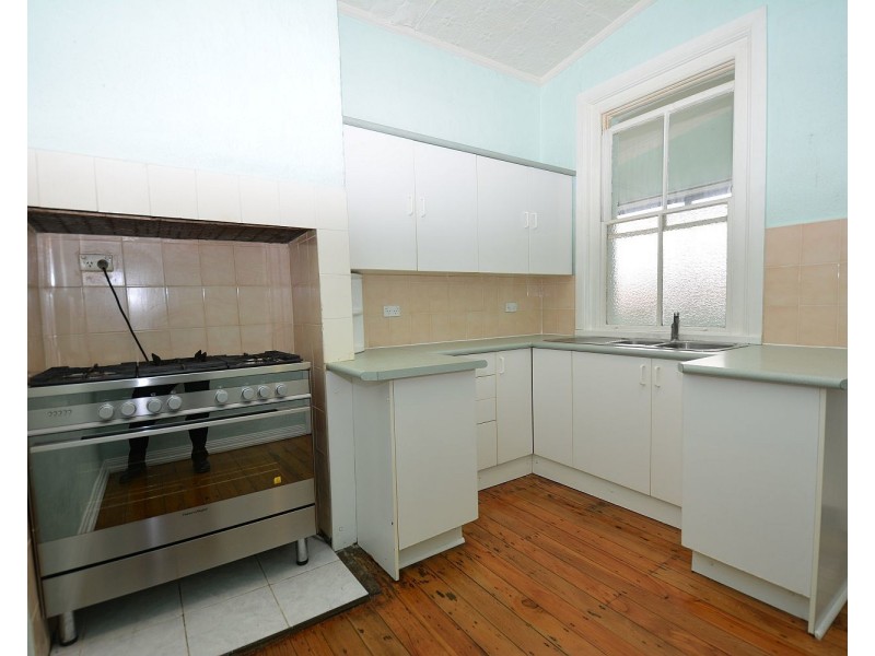 11 Gray Street, Lithgow NSW 2790