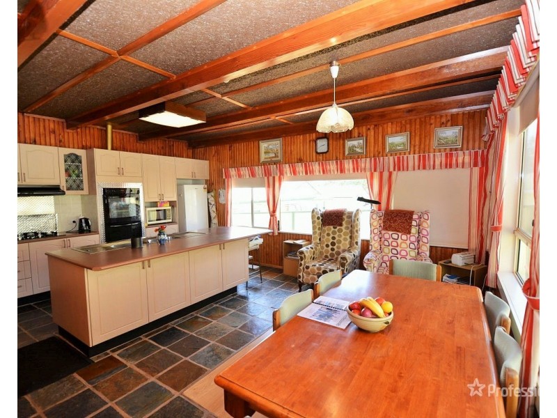 12 Lemnos Street, Lithgow NSW 2790