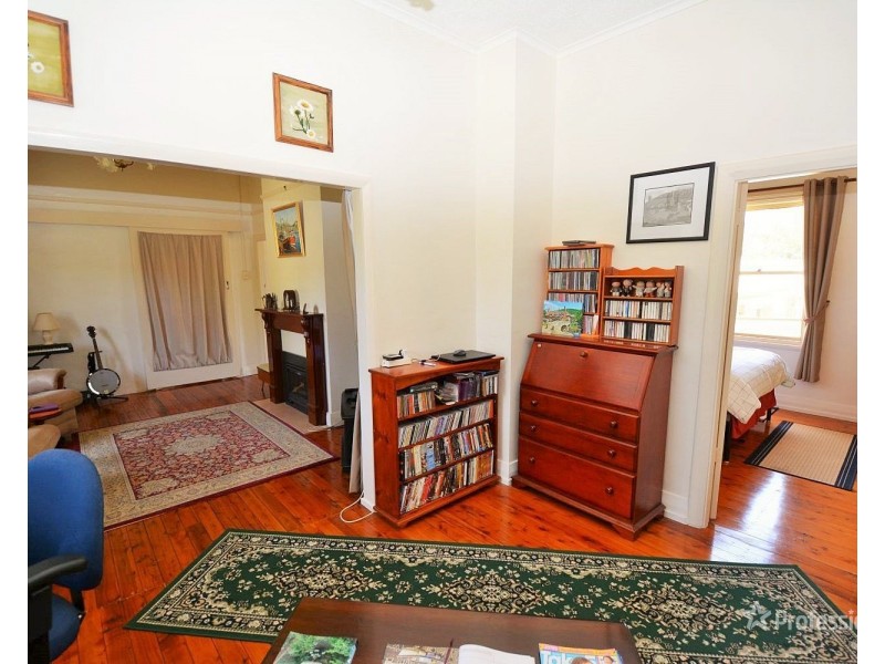 12 Lemnos Street, Lithgow NSW 2790