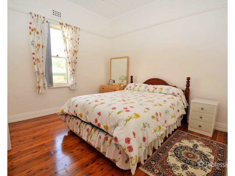 12 Lemnos Street, Lithgow NSW 2790