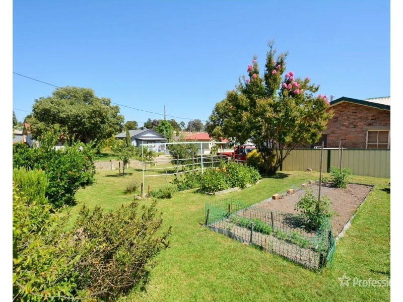 12 Lemnos Street, Lithgow NSW 2790