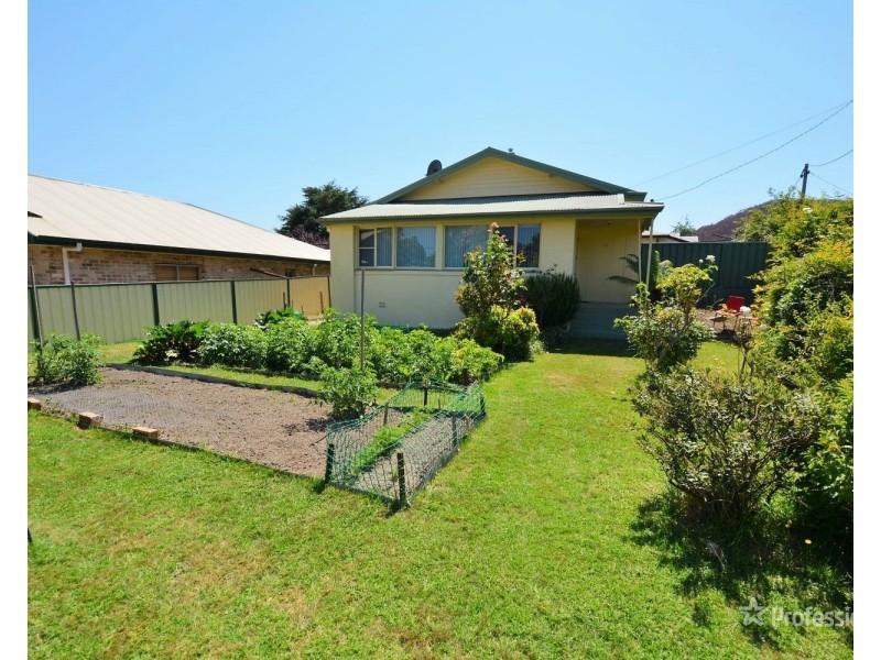 12 Lemnos Street, Lithgow NSW 2790