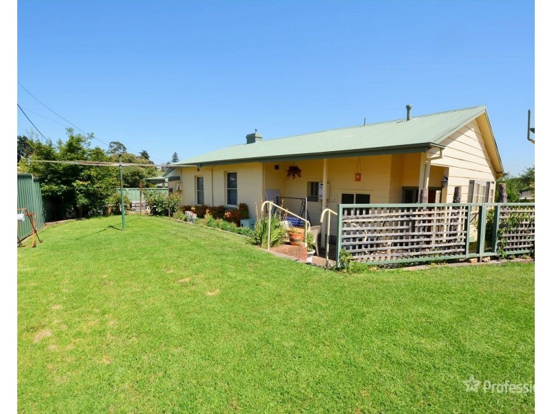 12 Lemnos Street, Lithgow NSW 2790