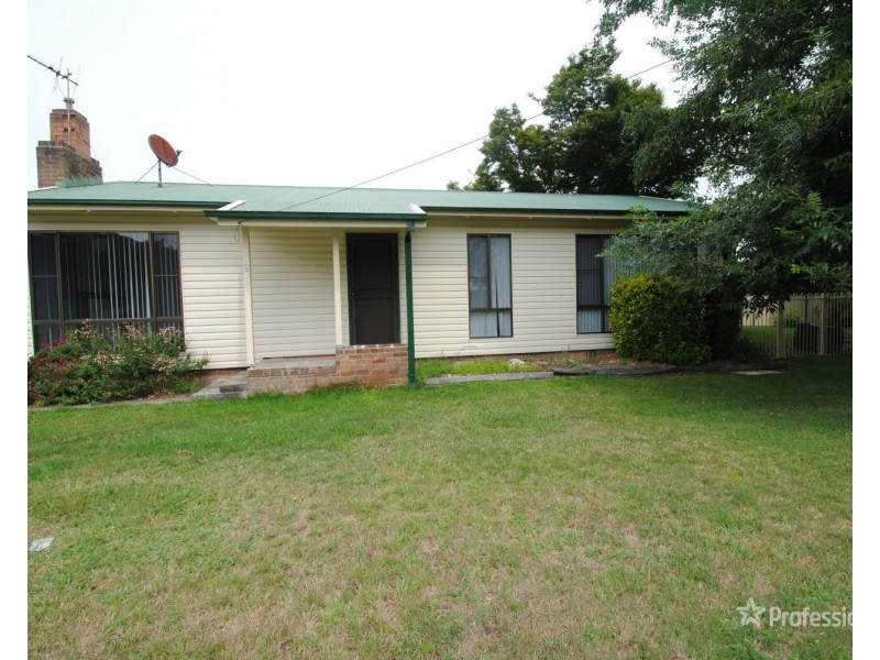 6 Finlay Avenue, Lithgow NSW 2790