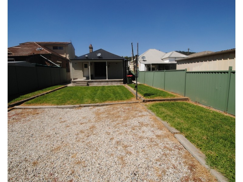 12 Chifley Road, Lithgow NSW 2790