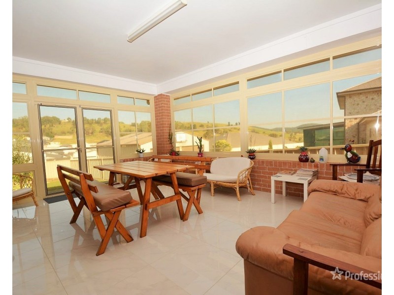 17 Kirkley Street, Lithgow NSW 2790