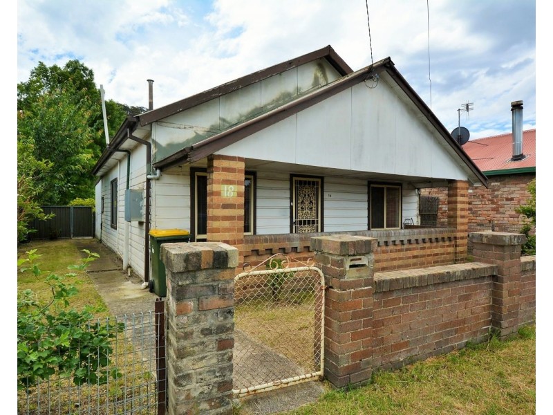 18 Coalbrook Street, Lithgow NSW 2790