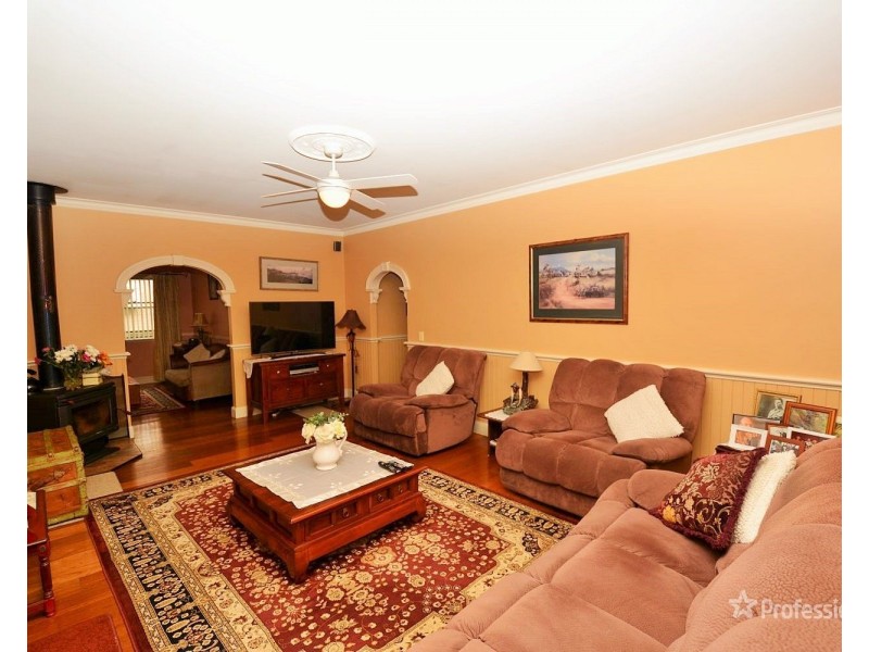 55 Cooerwull Road, Lithgow NSW 2790