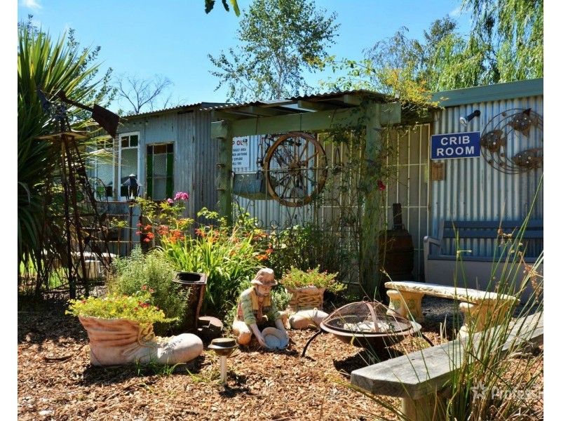 55 Cooerwull Road, Lithgow NSW 2790