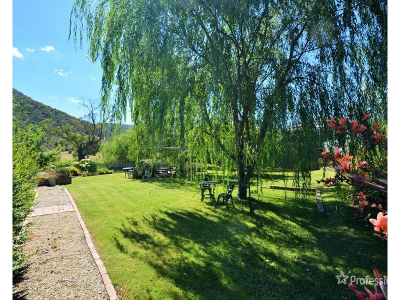 55 Cooerwull Road, Lithgow NSW 2790