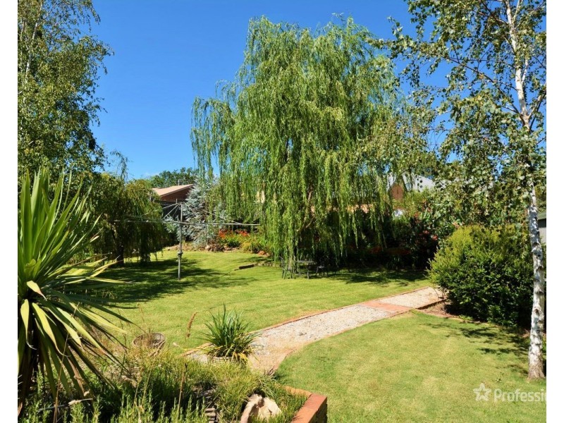 55 Cooerwull Road, Lithgow NSW 2790