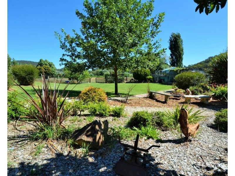 55 Cooerwull Road, Lithgow NSW 2790