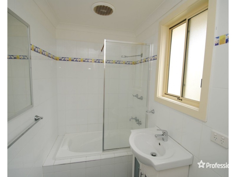 1 Paine Street, Portland NSW 2847