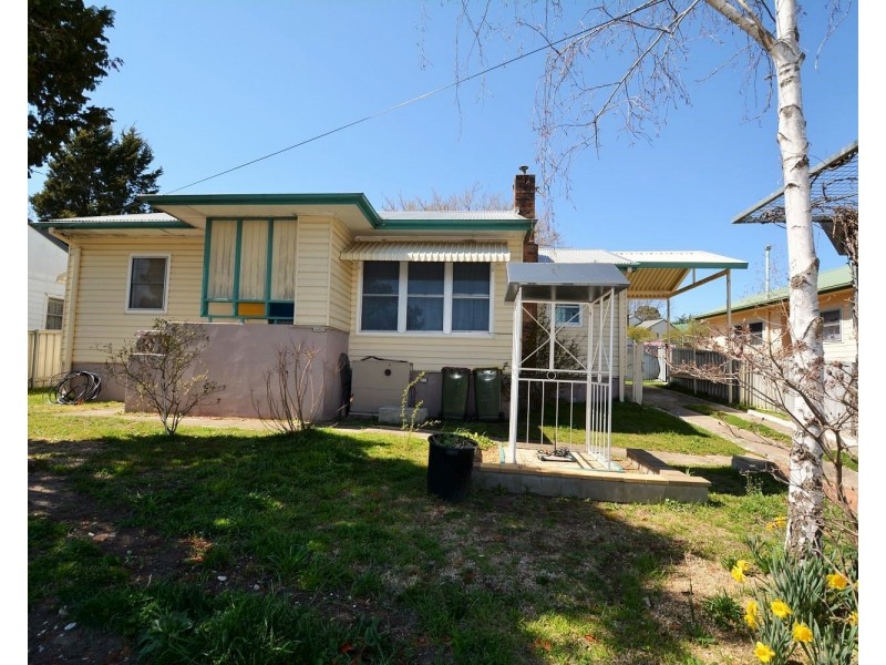 13 Thompson Street, Lithgow NSW 2790