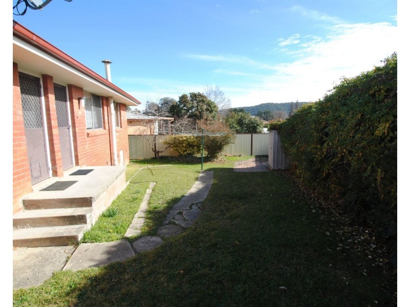25 Maple Crescent, Lithgow NSW 2790